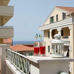 https://viona-blue-apartment.in-sardinia.net